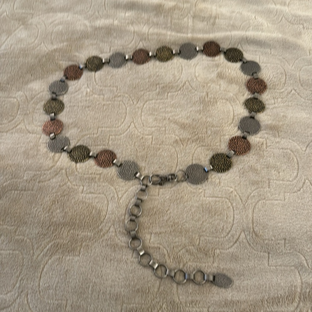 EUC Adjustable Tricolor Chain Belt - Picture 2 of 9